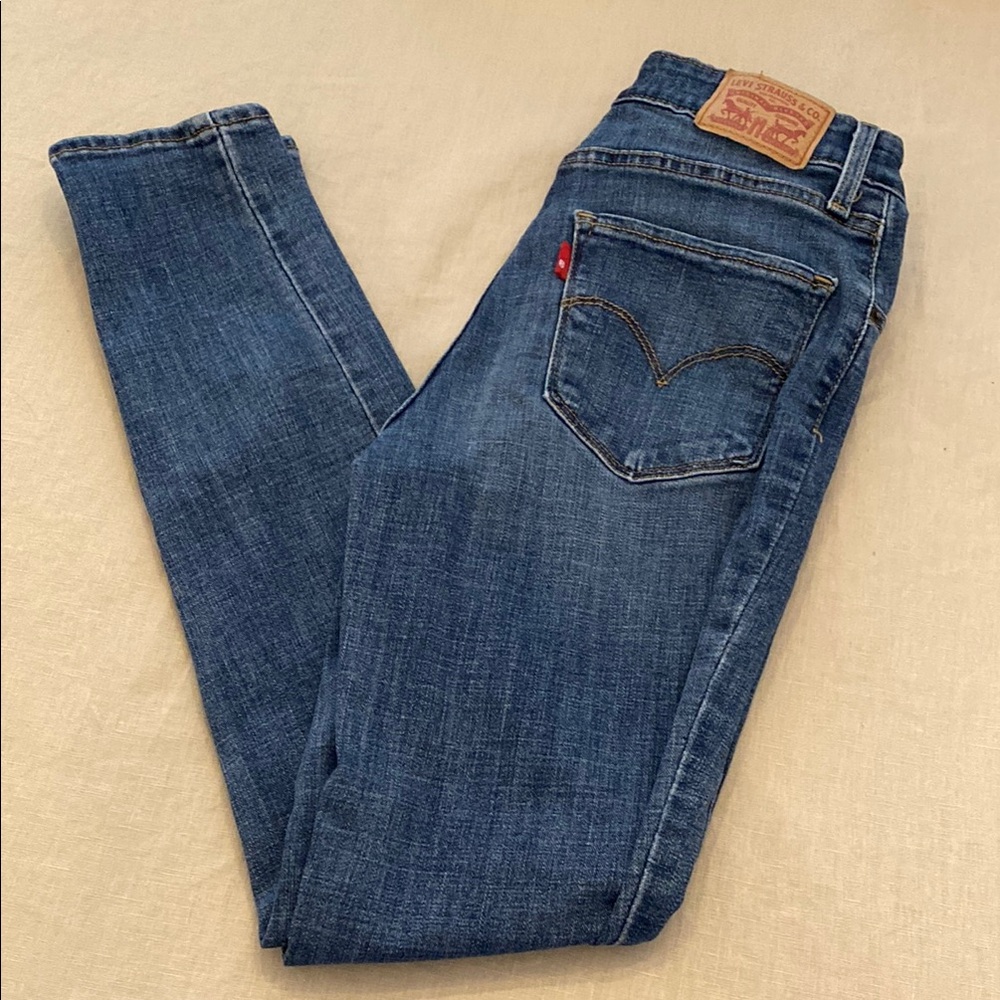 Levi Strauss & CO 721 High Rise Skinny Jean